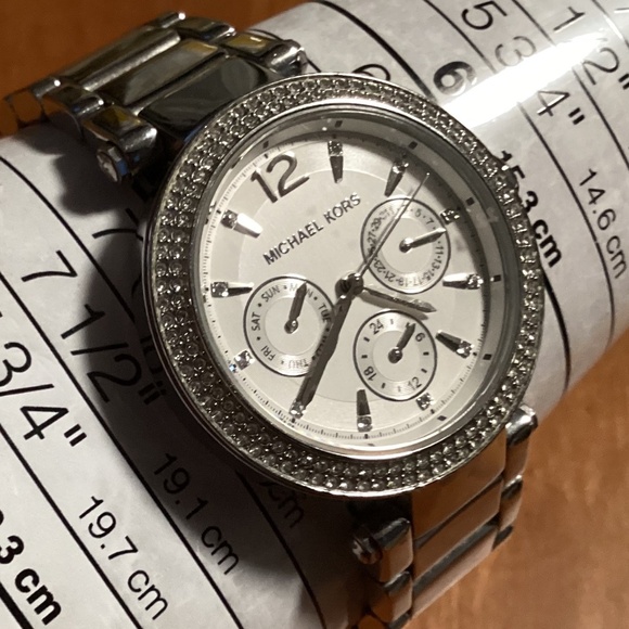 Michael Kors Silver-tone Women’s Watch MK-5779